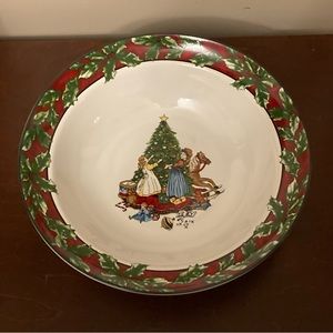 LAST CHANCE! Christmas Celebration International Tableworks Bob Timberlake Bowl